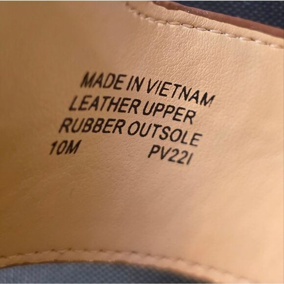 MICHAEL MICHAEL KORS BECKER LEATHER PLATFORM SANDAL - Picture 14 of 16